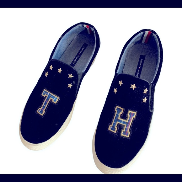 Tommy Hilfiger Shoes - Women’s Tommy Hilfiger Black Velvet Slip Ons Sz 9